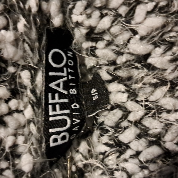 Sweater - Picture 2 of 2